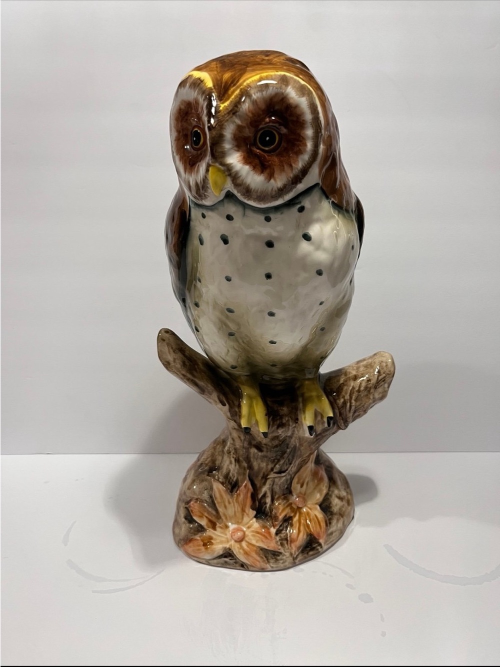 Beautiful Ceramic Perched Owl in Excellent Condition 16” tall!